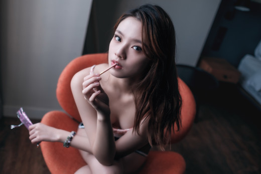1701278 (a): :5777x3852